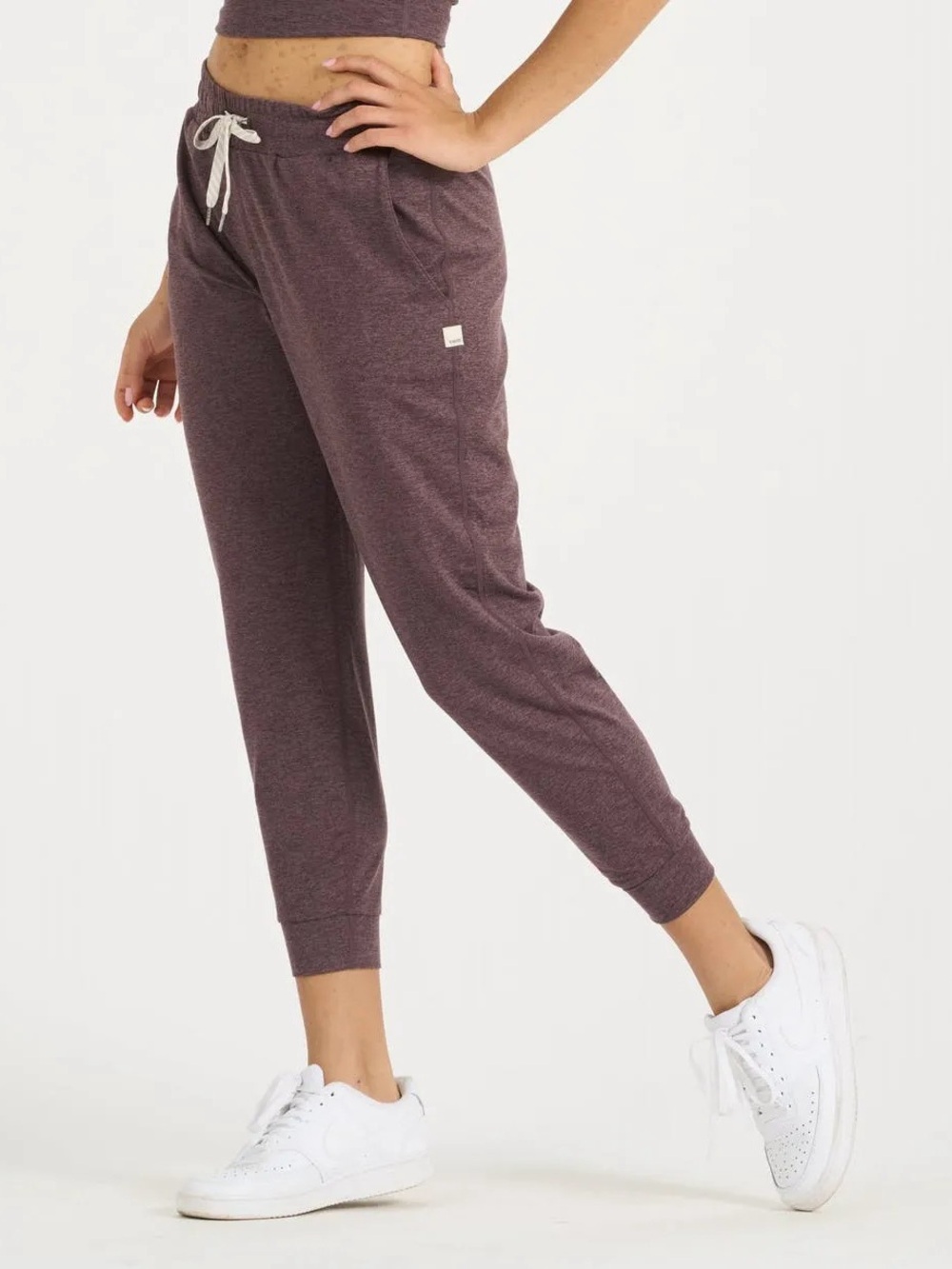 Vuori Women's Performance Jogger Pant Heathered Plum Size Small